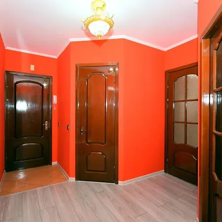 2 Bedroom With Balcony On Negruzzi