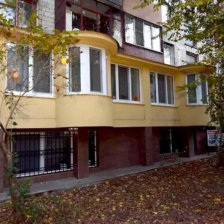 Apartment 2 Bedroom With Balcony On Negruzzi Chisinau
